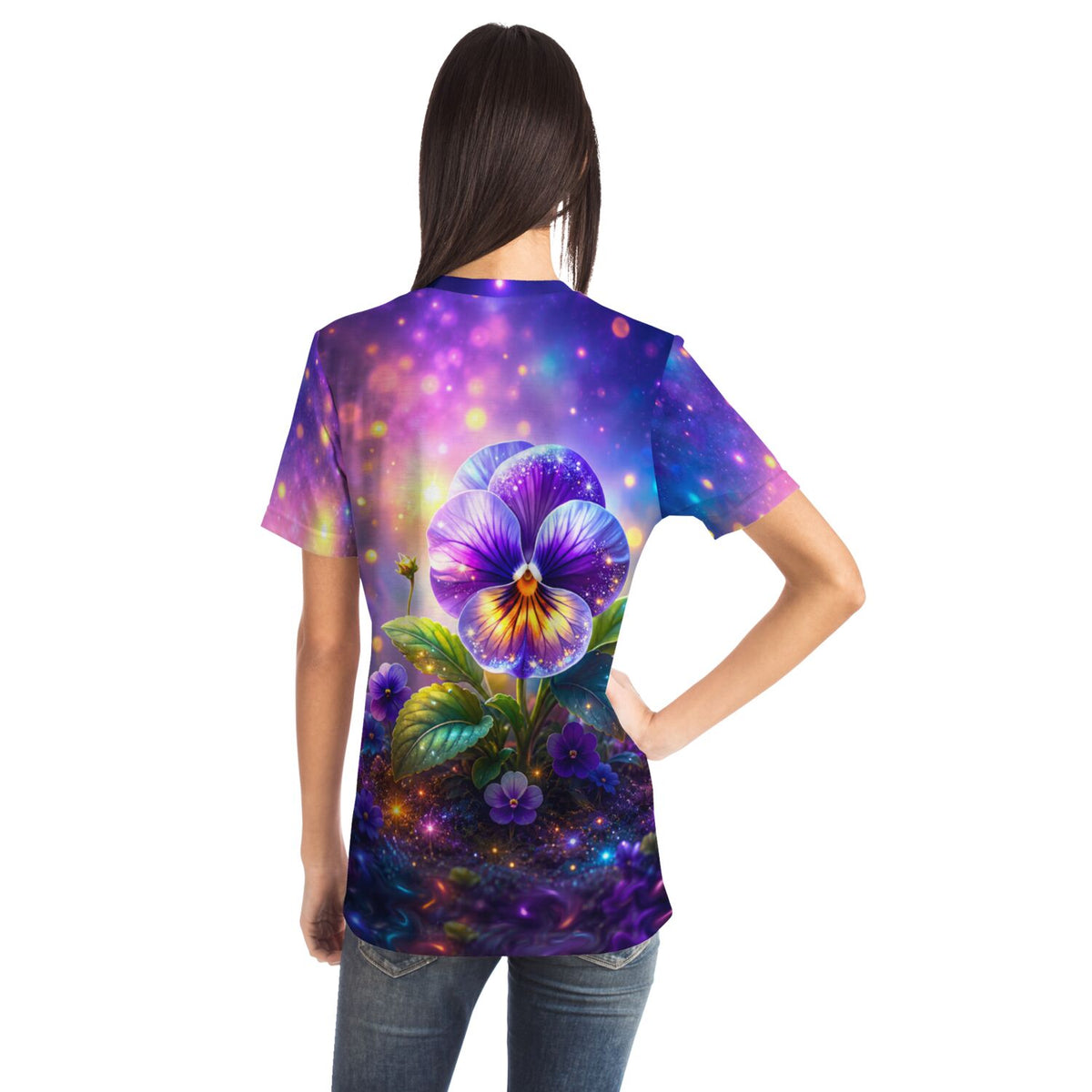 T-Shirt mit Sternenveilchen Motiv in leuchtenden Lila- und Goldtönen, das an kunstvolle Malen nach Zahlen Designs erinnert.