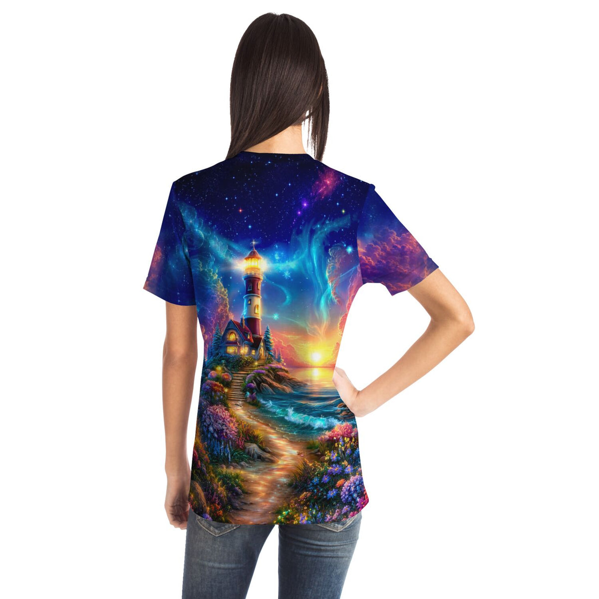 T-Shirt mit Wächter des Horizonts Motiv, ähnlich einem Diamond Painting Leuchtturm bei Nacht und kosmischem Sternenhimmel