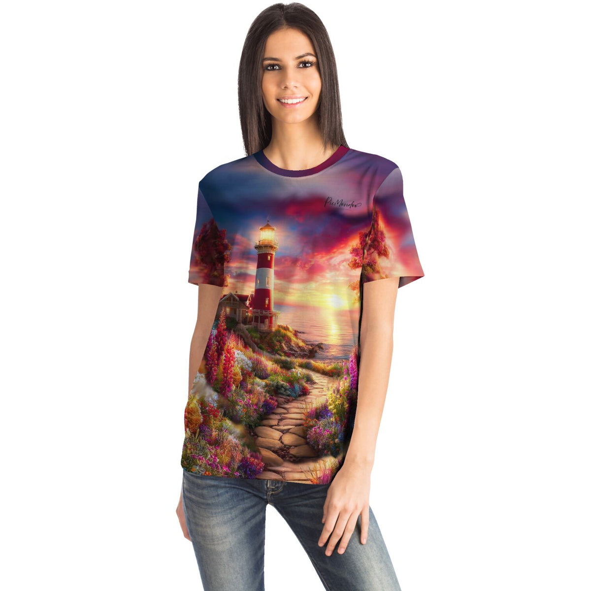 Frau trägt Dreamer T-Shirt mit Leuchtturm-Motiv im Stil von Diamond Painting und Malen nach Zahlen