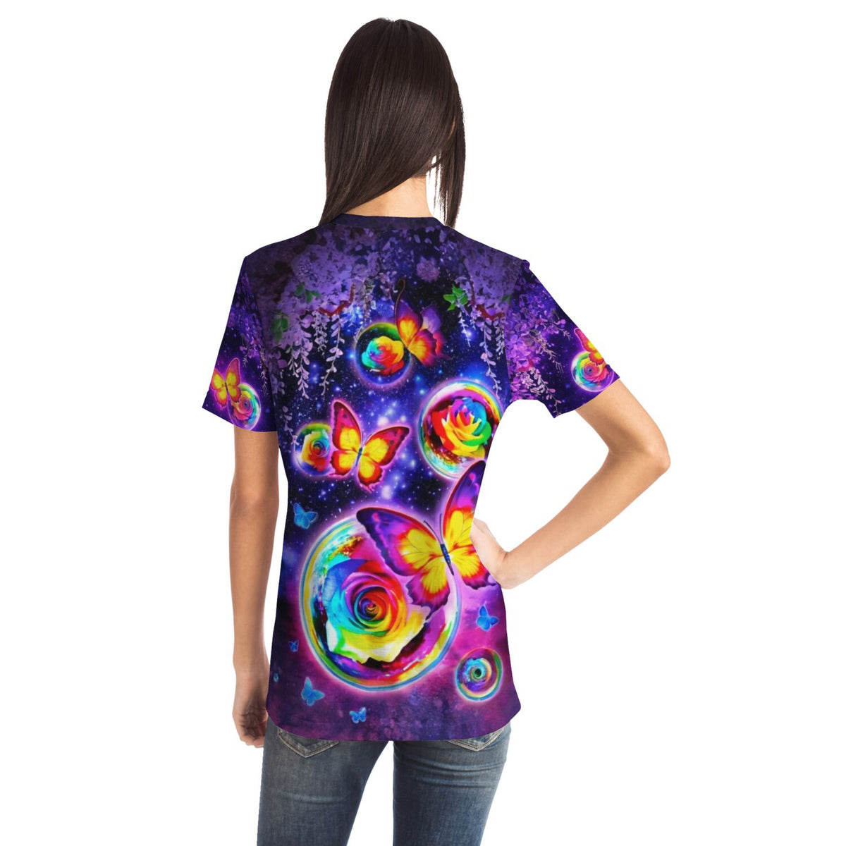 Dreamer T-Shirt mit Schmetterlingstanz im Mondschein und Regenbogen-Rosen, ideal für Diamond Painting und Bastelfans.