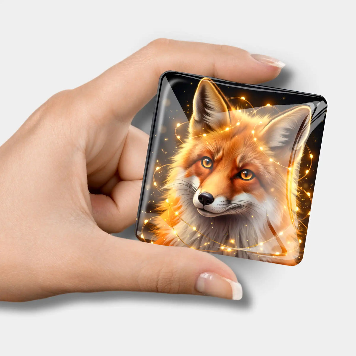 Quadratischer Diamond Painting Cover Minder Motiv Fuchs mit Lichteffekten aus Glas als praktisches Bastelzubehör