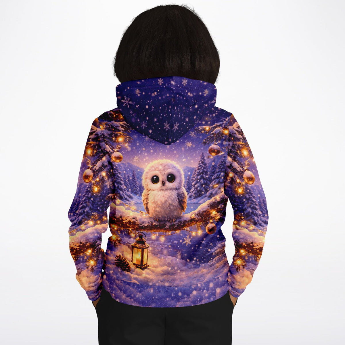 Dreamer Hoodie mit Eulen-Motiv im Winterwald, ideal für Fans von entspannenden Hobbys wie Diamond Painting & Malen nach Zahlen