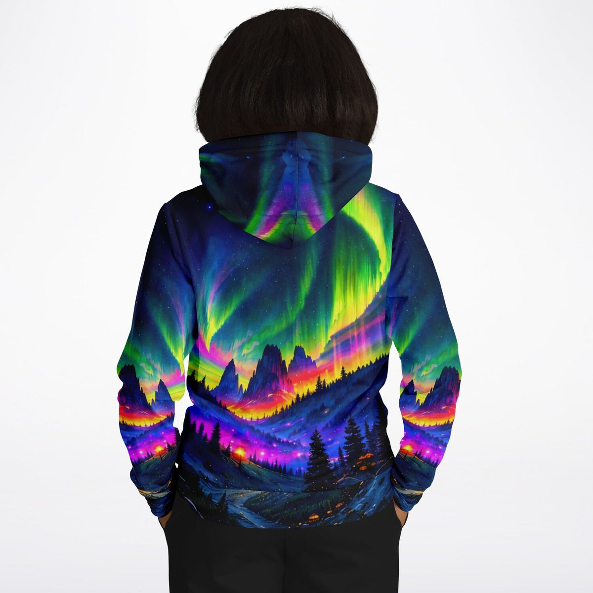 Dreamer Hoodie mit farbenfrohem Nordlicht-Motiv, das an die Ästhetik von Diamond Painting und Malen nach Zahlen erinnert.