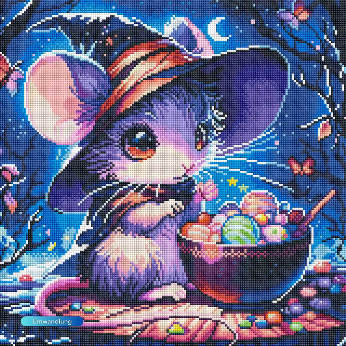 Diamond Painting Set Mondflausch mit süßem Zauberwesen im Zauberhut vor magischem Wald bei Nacht und Mondschein