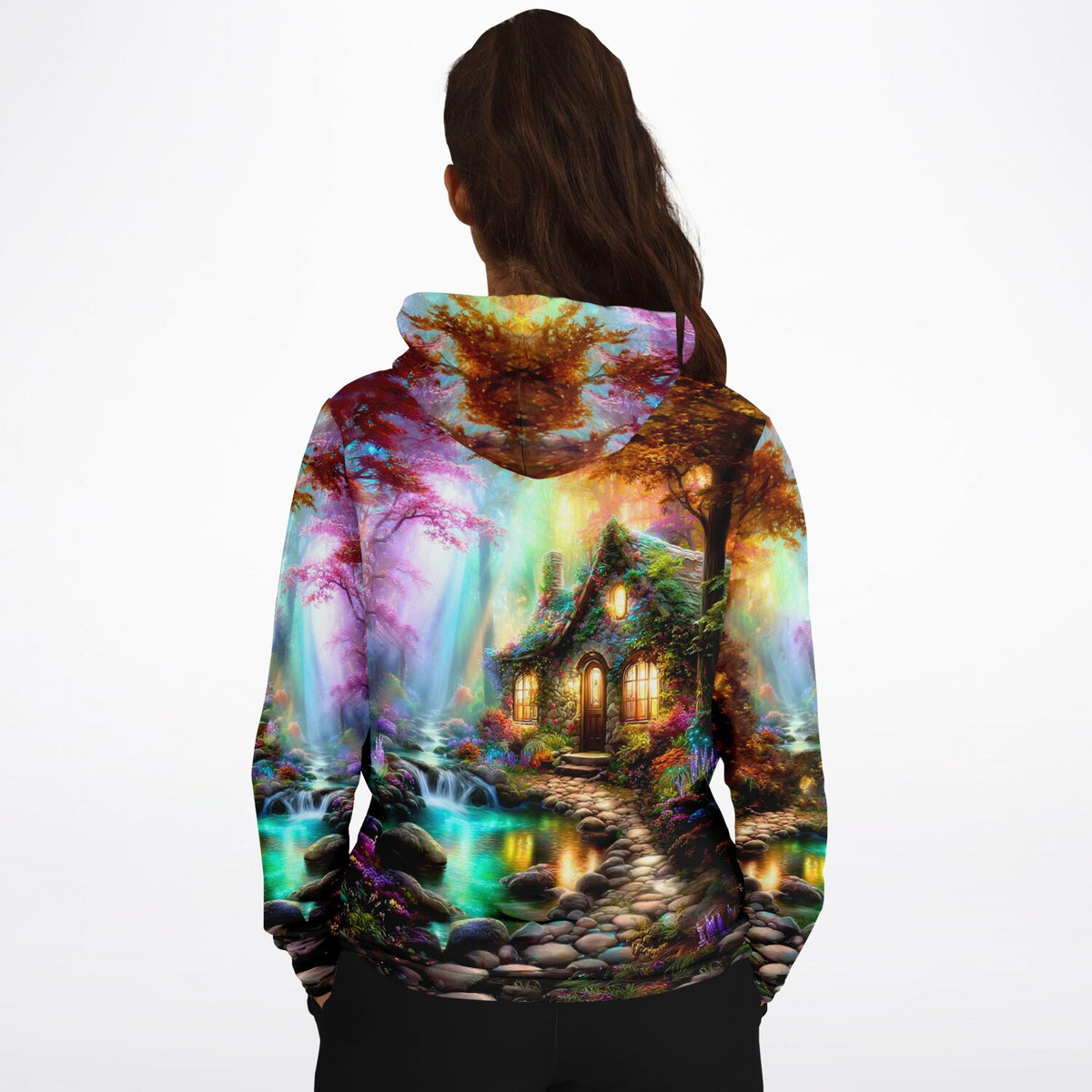 Hoodie mit malerischem Waldhaus-Motiv im Stil von Diamond Painting und Malen nach Zahlen Kunst mit leuchtenden Farben