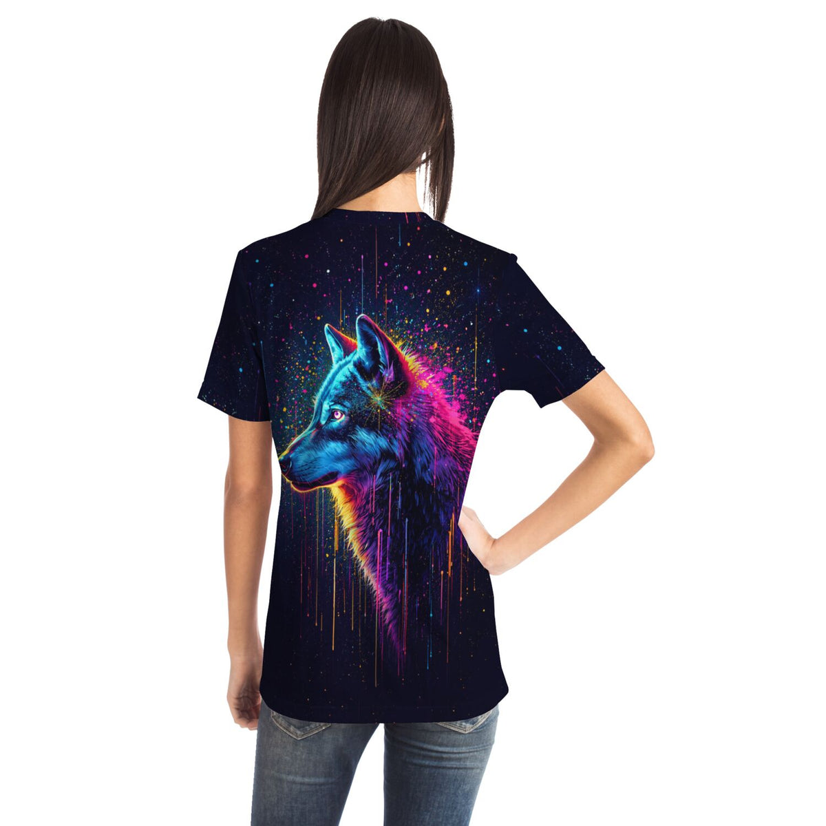 T-Shirt mit buntem Wolf-Motiv im Stil von Diamond Painting und Malen nach Zahlen Kunstwerken auf dunklem Hintergrund