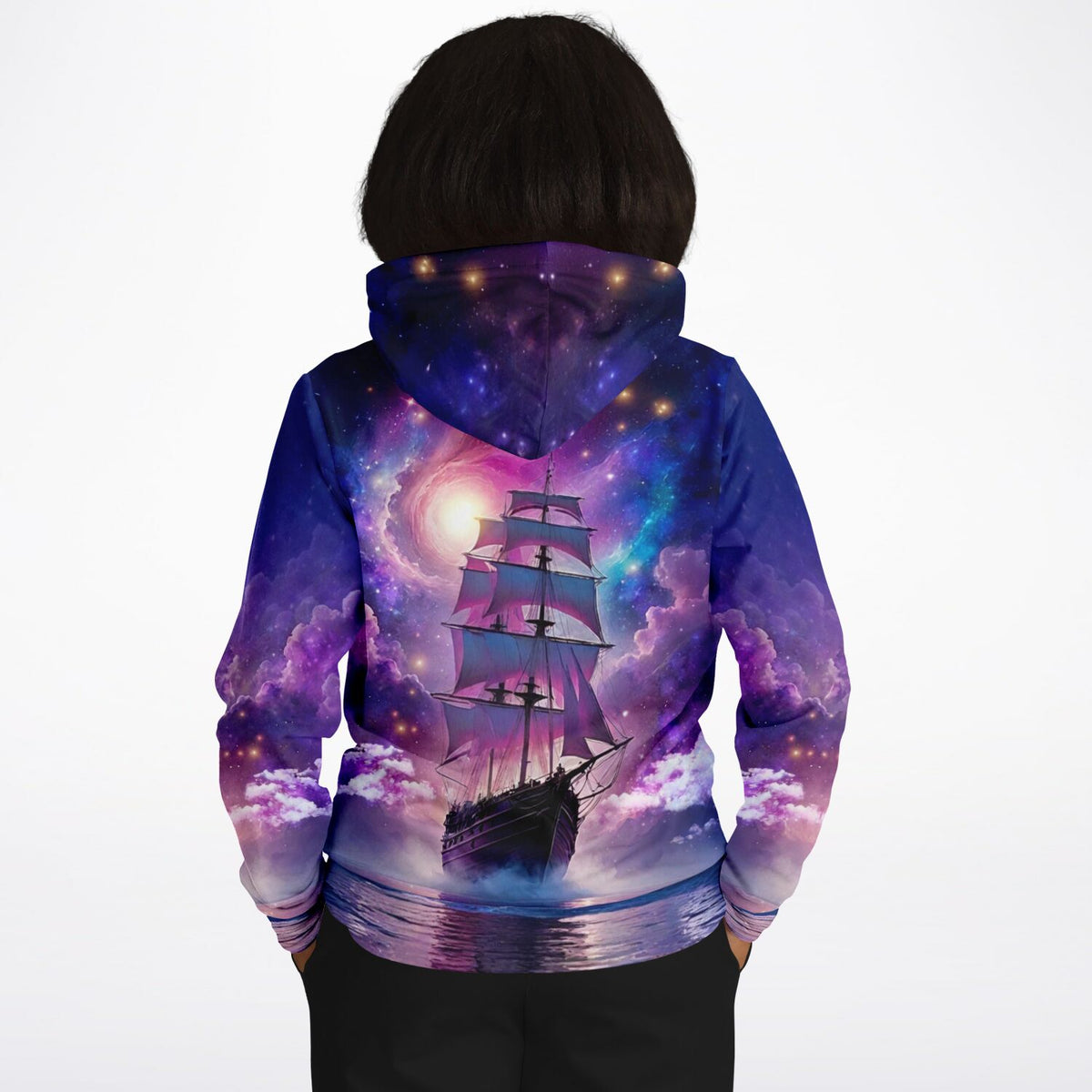 Hoodie mit Starlight Ocean Motiv – Segelschiff im Weltraum Design, perfekt für Fans von Malen nach Zahlen und Kunst.