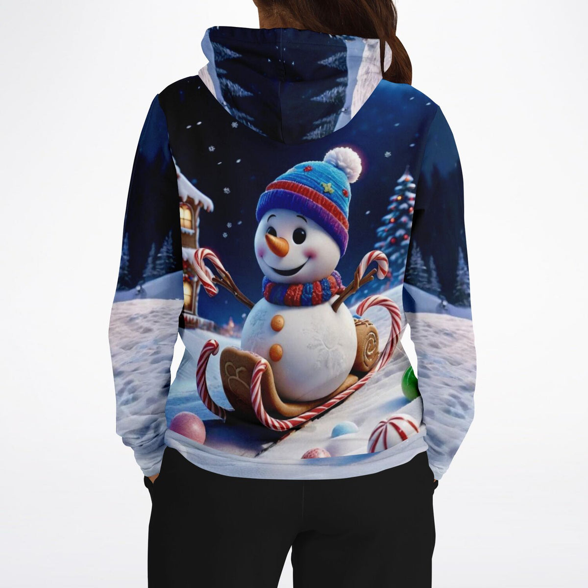 Dreamer Hoodie mit Schneemann auf Schlittenfahrt, perfekt für Fans von Diamond Painting und Malen nach Zahlen Motiven