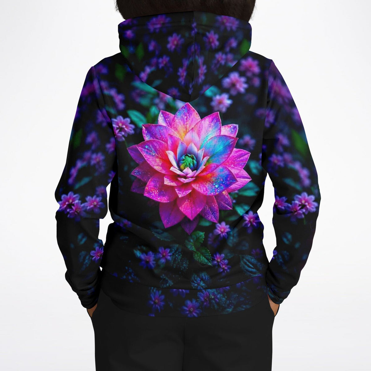 Dreamer Hoodie mit Sternenstaub Lotus Blumenmotiv in leuchtenden Farben auf schwarzem All-Over-Print Stoff