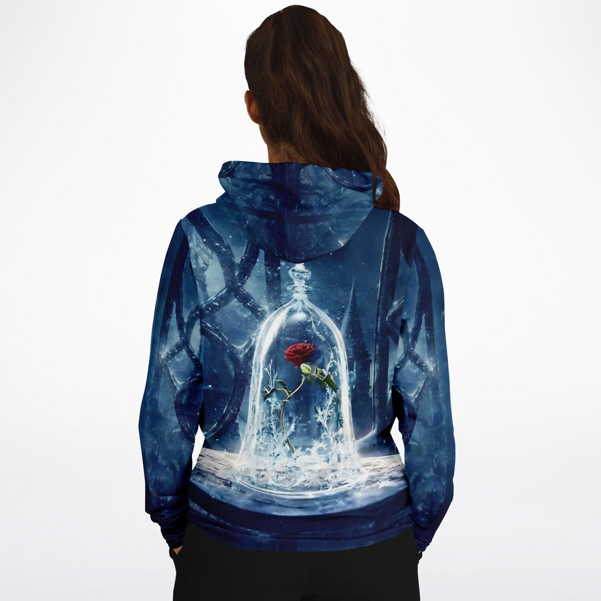 Dreamer Hoodie mit Motiv einer Rose im Wunderglas in blauer Nachtstimmung, ideal für Fans von Malen nach Zahlen Designs.