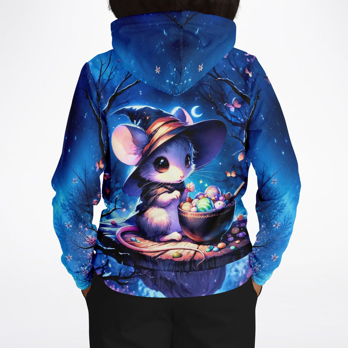 Dreamer Hoodie mit niedlicher Zaubermaus im Mondlicht, inspiriert von den Motiven der Picmondoo Diamond Painting Welt.