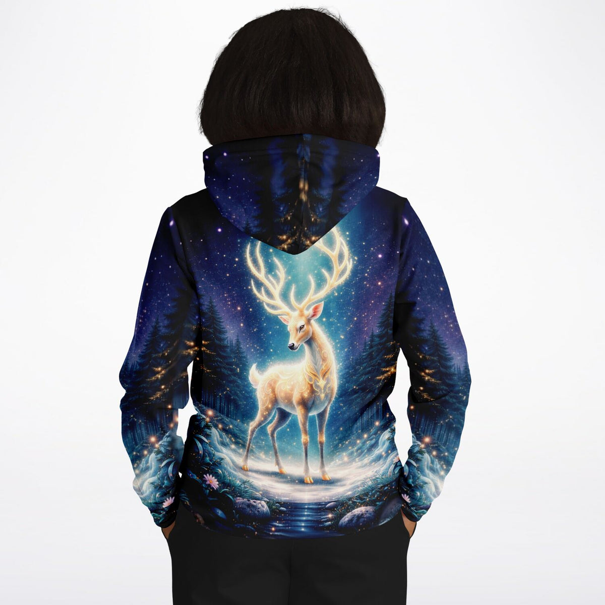 Dreamer Hoodie Herr der Wälder mit magischem Hirsch Motiv im Stil hochwertiger Diamond Painting und Malen nach Zahlen Kunst