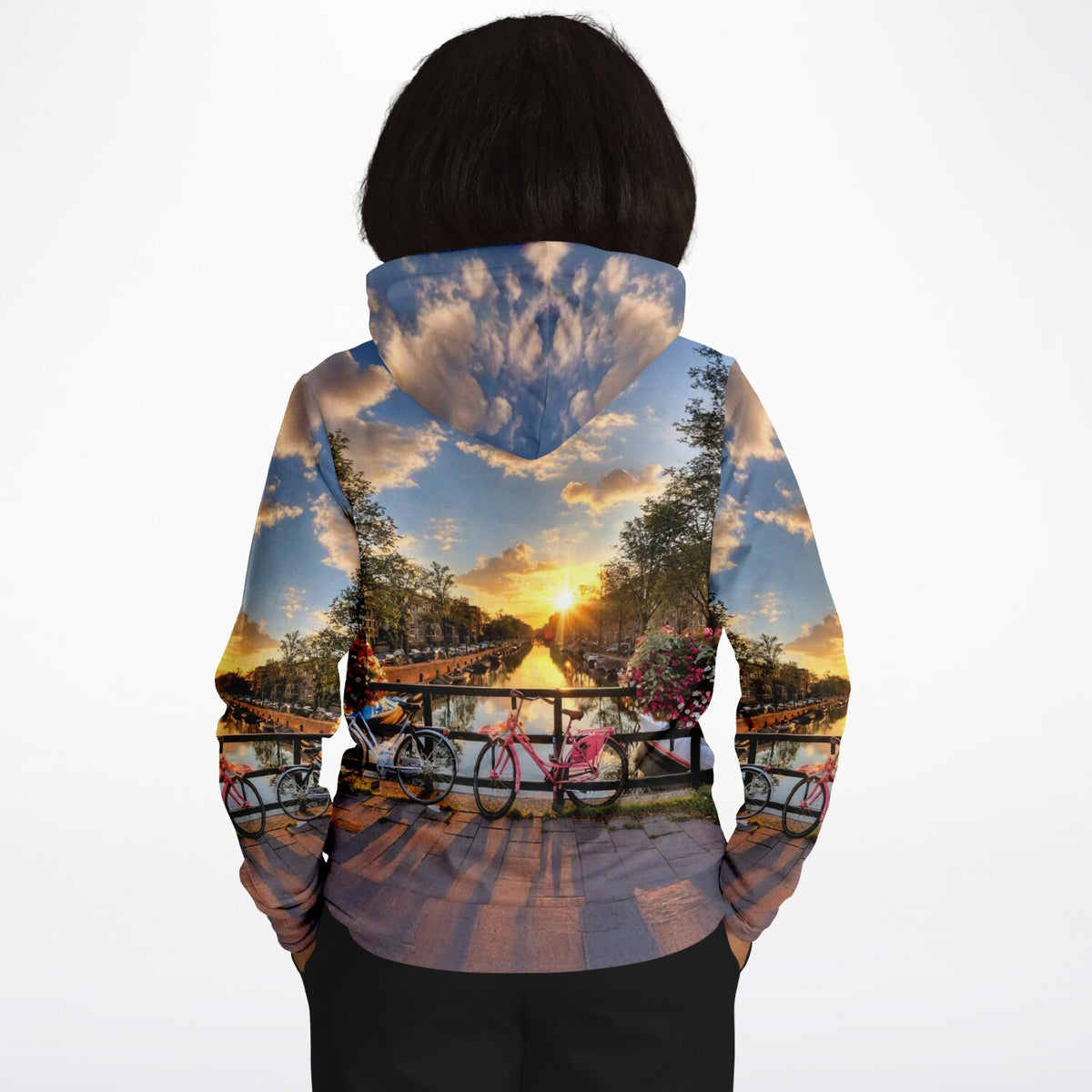 Hoodie mit Amsterdam Sonnenuntergang Motiv: Grachten, Fahrräder und Brücke, ideal für Fans von Malen nach Zahlen Kunst