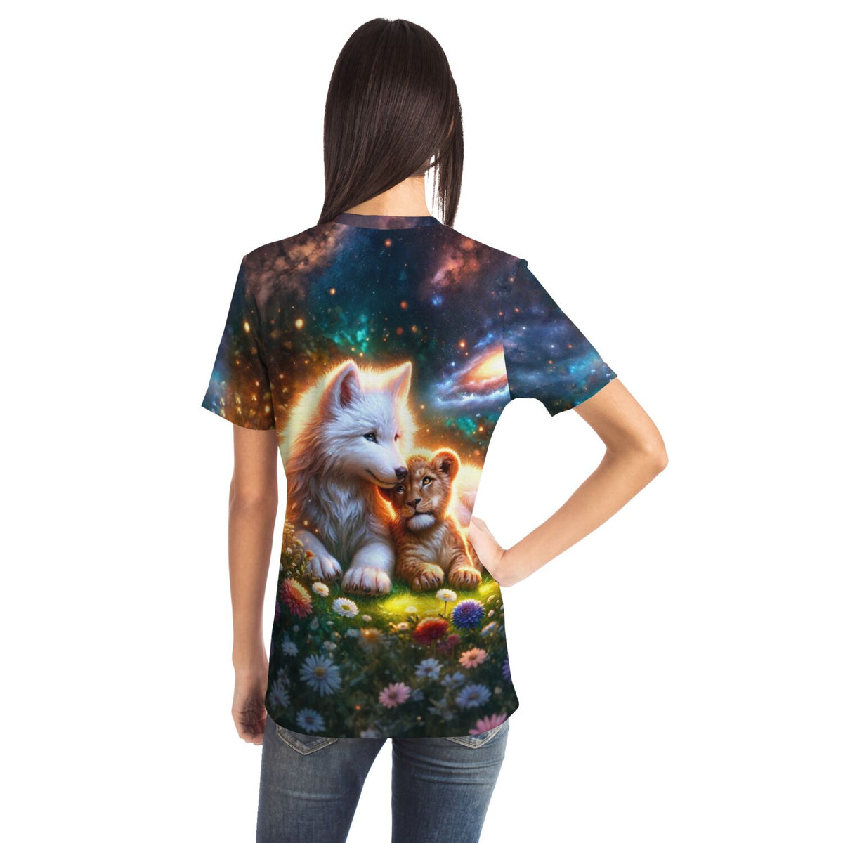 Frau trägt T-Shirt mit Fenris und Solaris Motiv, das an ein Diamond Painting oder Malen nach Zahlen für Erwachsene erinnert.