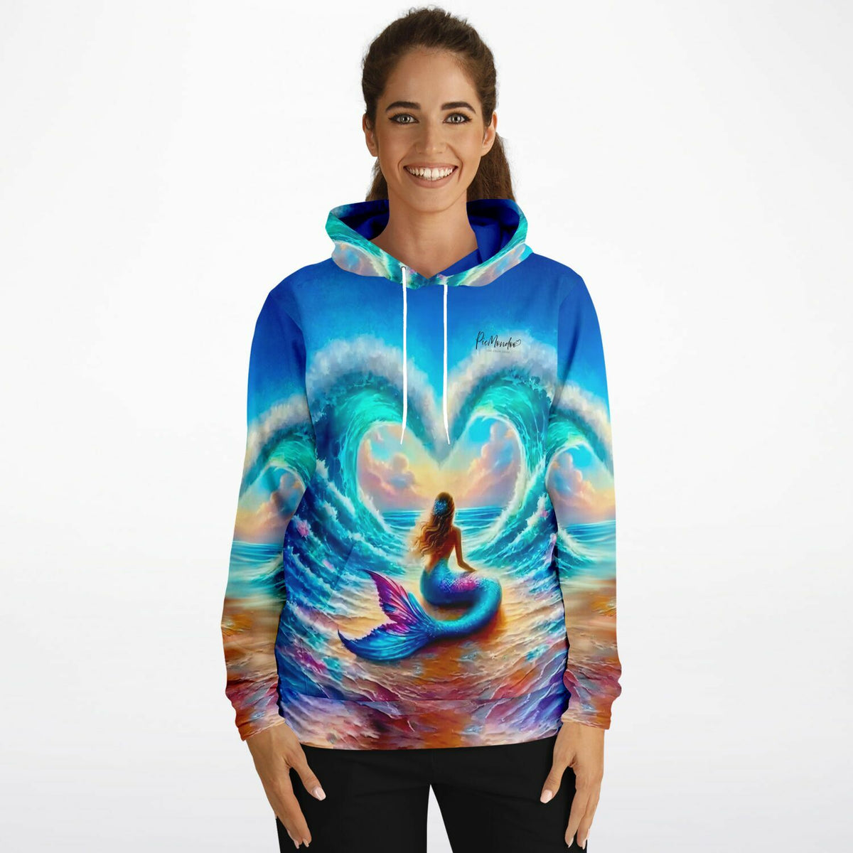 Frau trägt Hoodie mit Meerjungfrau Motiv in Herzform, inspiriert von Diamond Painting und Malen nach Zahlen Kunst.