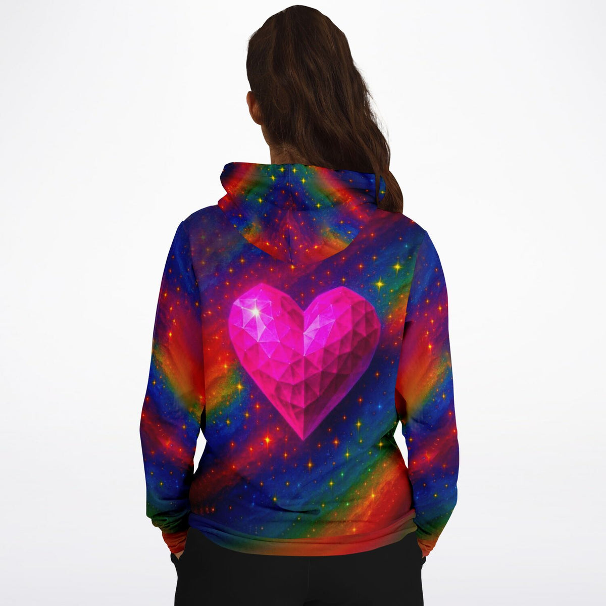 Hoodie mit leuchtendem Herzkristall Motiv auf buntem Galaxy-Hintergrund, inspiriert von Diamond Painting Kunstwerken
