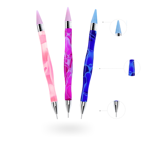 Drei bunte Diamond Painting Stifte mit Marmor-Optik und praktischer Wachsspitze als Zubehör für 5D Diamanten Painting.