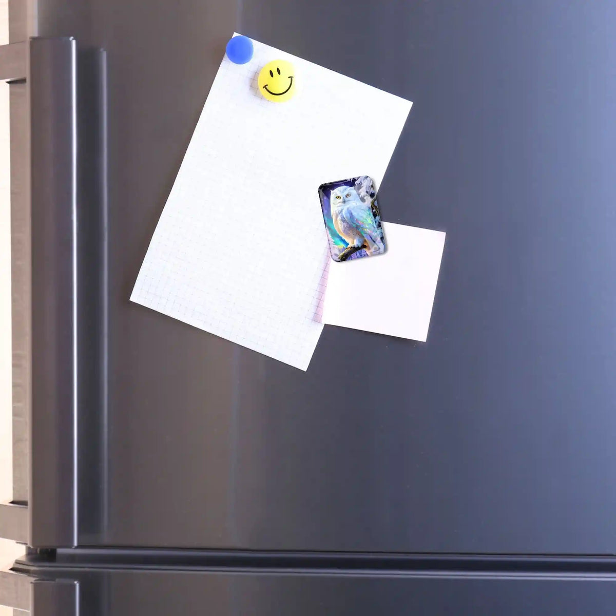 Eulen-Coverminder aus Glas als starker Magnet für Diamond Painting Zubehör an einem Kühlschrank befestigt
