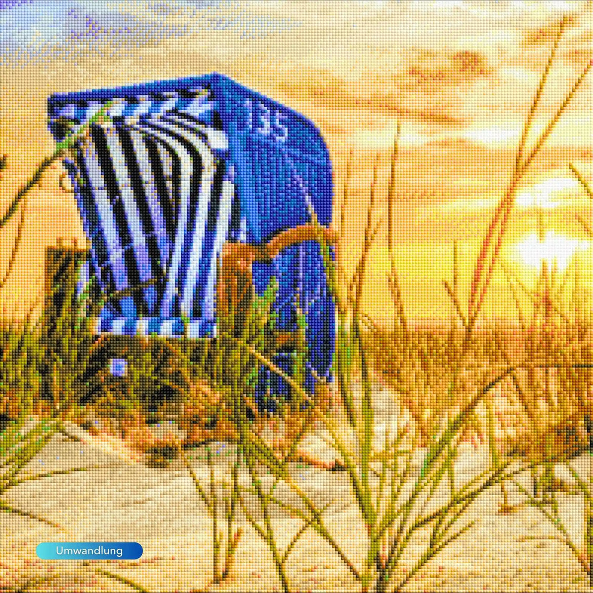 Diamond Painting Strandkorb Motiv zum Entspannen. Detailreiches, glitzerndes DIY-Set mit maritimer Landschaft bei Sonnenuntergang.