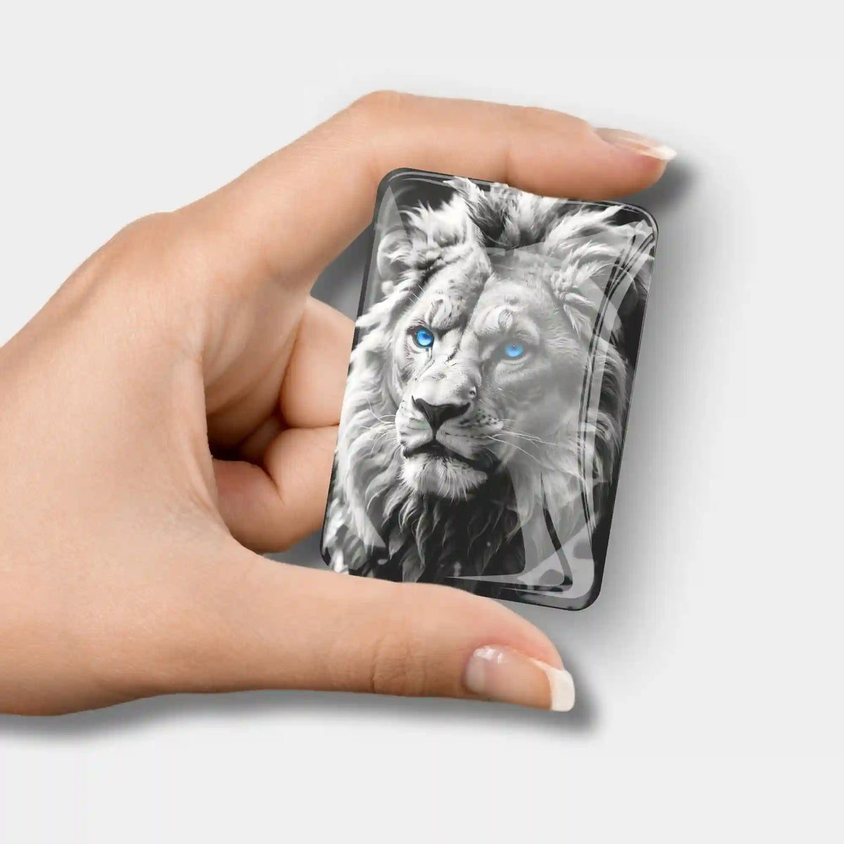 Diamond Painting Cover Minder mit Löwen-Motiv und leuchtend blauen Augen für DIY-Bastelsets