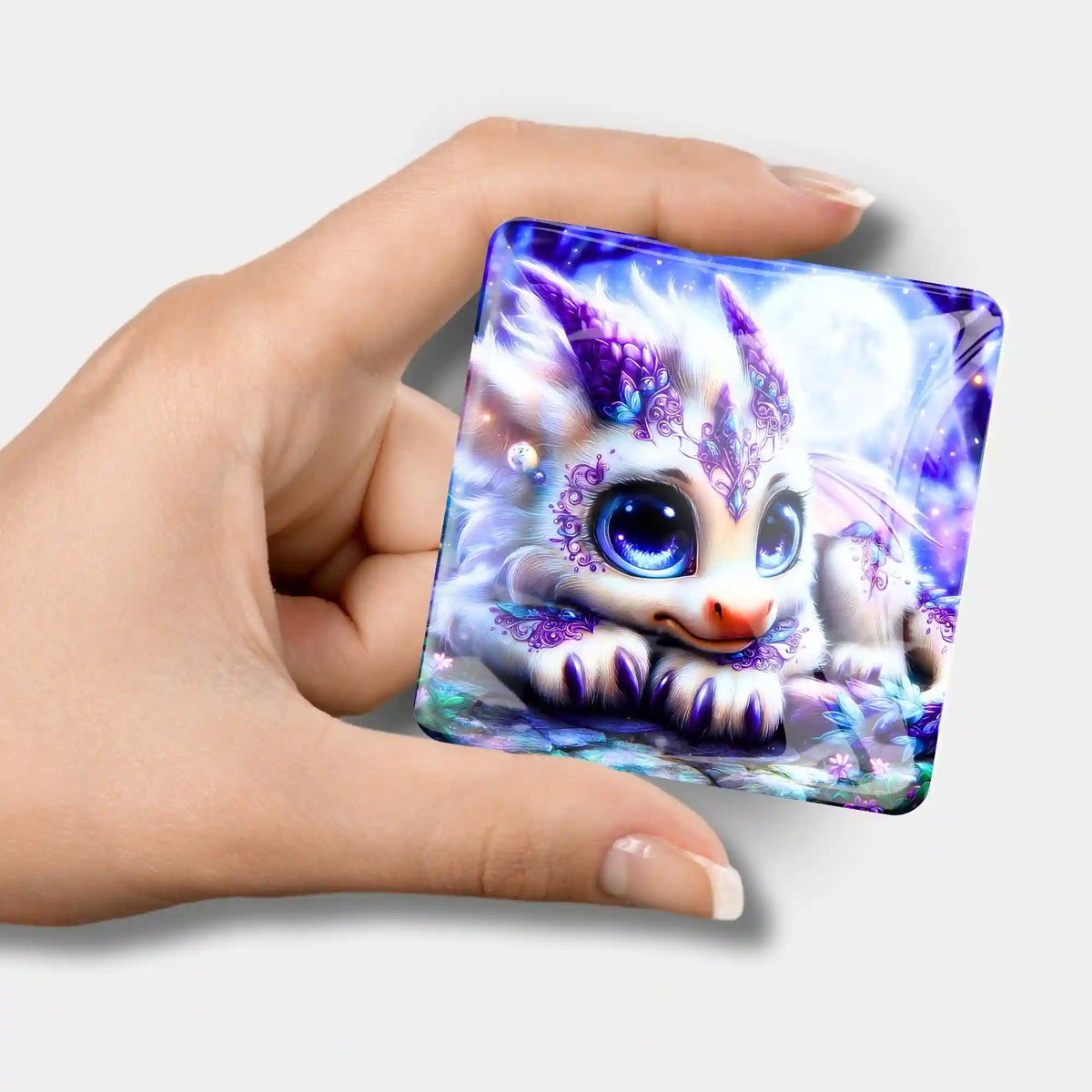 Magischer Lunaris Cover Minder für Diamond Painting mit niedlichem Drachenmotiv in Lila und Blau gehalten