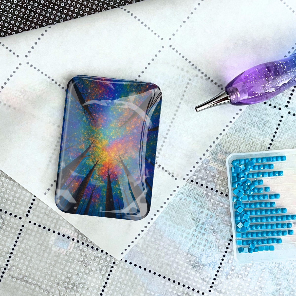 Regenbogenwald Cover Minder aus Glas als Zubehör für Diamond Painting auf einer Leinwand mit Stift und Glitzersteinen