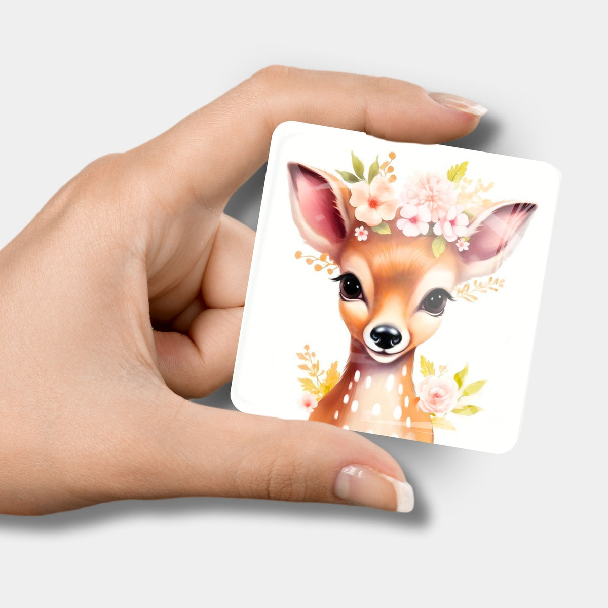 Bambi Cover Minder aus Glas für Diamond Painting mit süßem Reh-Motiv inklusive Blumenkranz als praktisches Zubehör