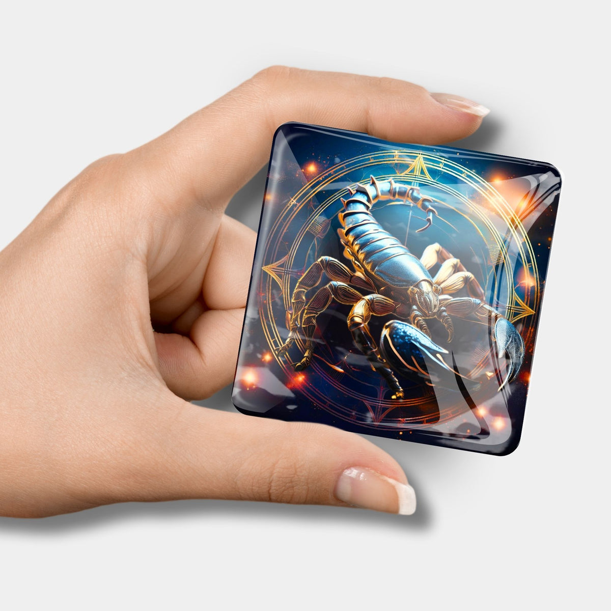 Quadratischer Sternzeichen Skorpion Cover Minder aus Glas als praktisches Zubehör für dein Diamond Painting