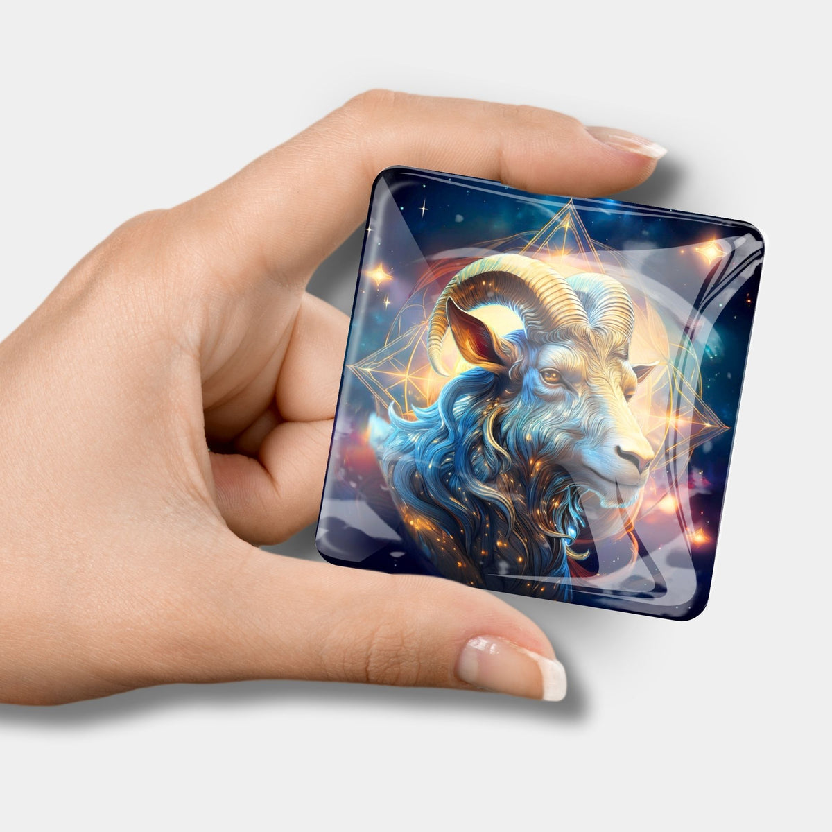 Quadratischer Sternzeichen Steinbock Cover Minder aus Glas als magnetisches Zubehör für Diamond Painting Sets von Picmondoo
