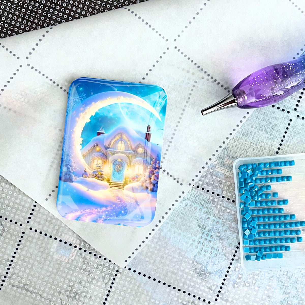 Magischer Moon and Snow Cover Minder für Diamond Painting Zubehör auf einer Leinwand mit Stift und Glitzersteinen