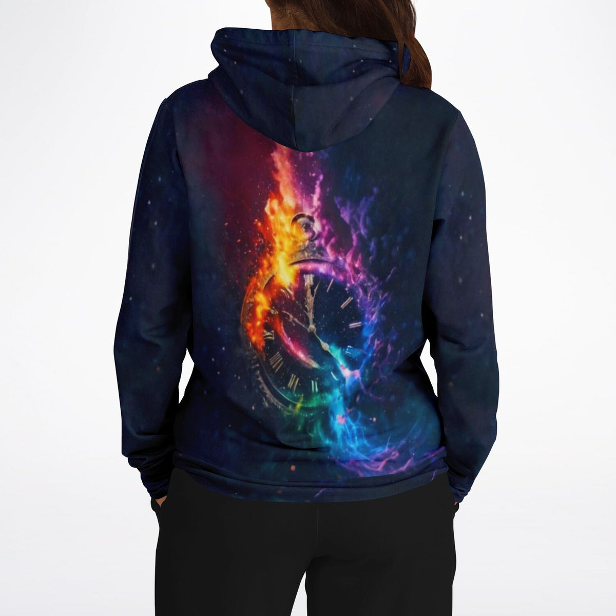 Dreamer Hoodie mit farbenfrohem Uhren-Motiv in Galaxy-Optik, passend zum Stil kreativer Diamond Painting Kunstwerke.