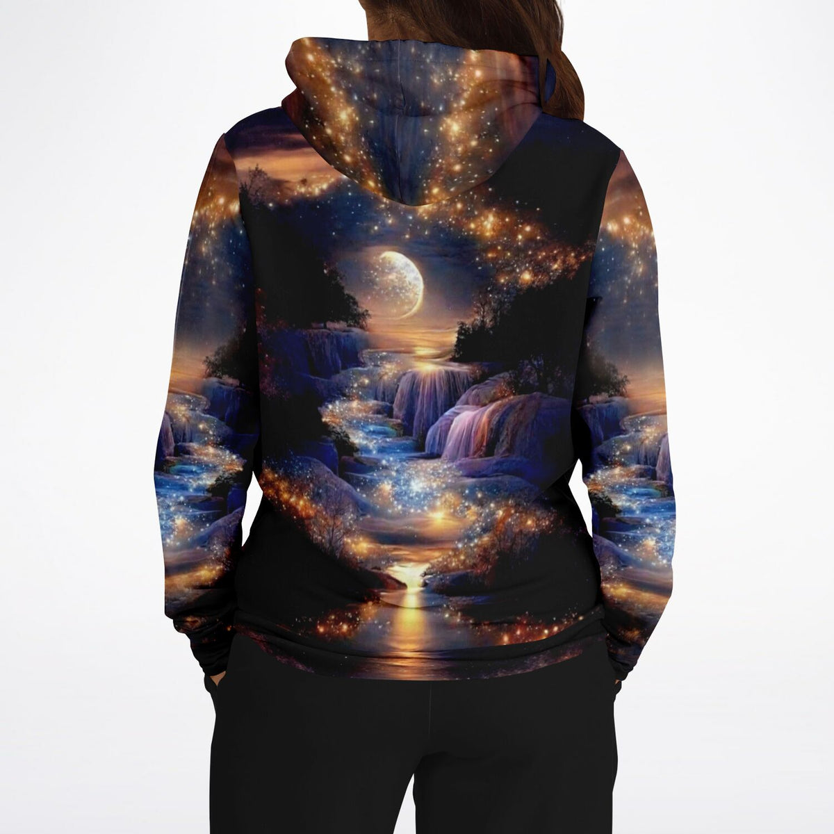 Dreamer Hoodie mit Wonderful Landscape Motiv, inspiriert von Diamond Painting Ästhetik und leuchtender Nachtlandschaft.