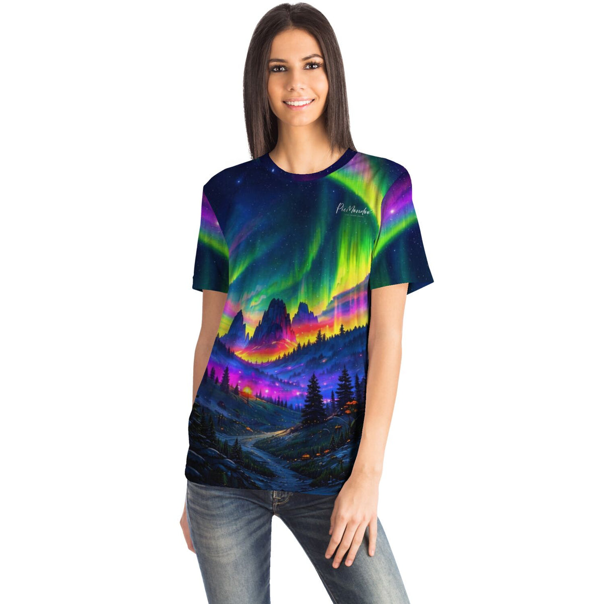 Frau trägt Dreamer T-Shirt mit buntem Polarlicht Motiv, passend für Fans von Diamond Painting und Malen nach Zahlen