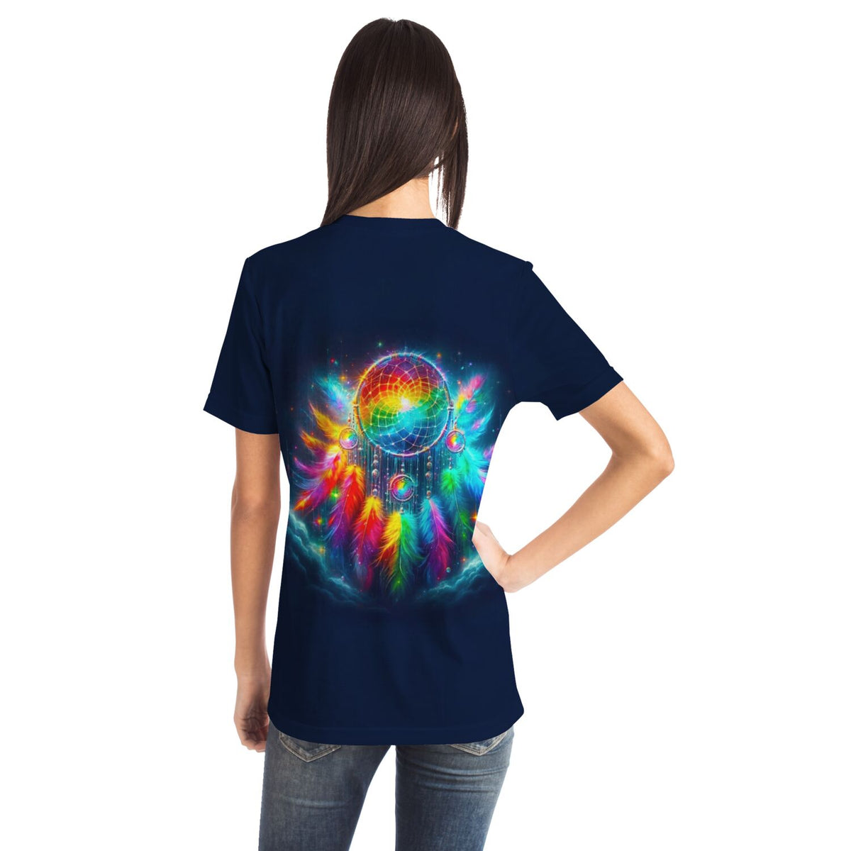 Dunkelblaues Damen T-Shirt mit farbenfrohem Dreamcatcher-Motiv, das stilistisch an Diamond Painting Kunst erinnert.