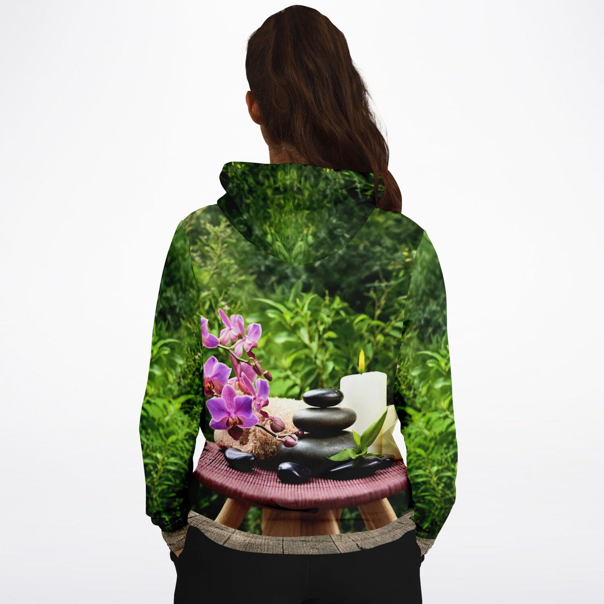 Dreamer Hoodie mit Oase der Entspannung Motiv, inspiriert von Diamond Painting Naturmotiven mit Orchidee und Zen-Steinen.