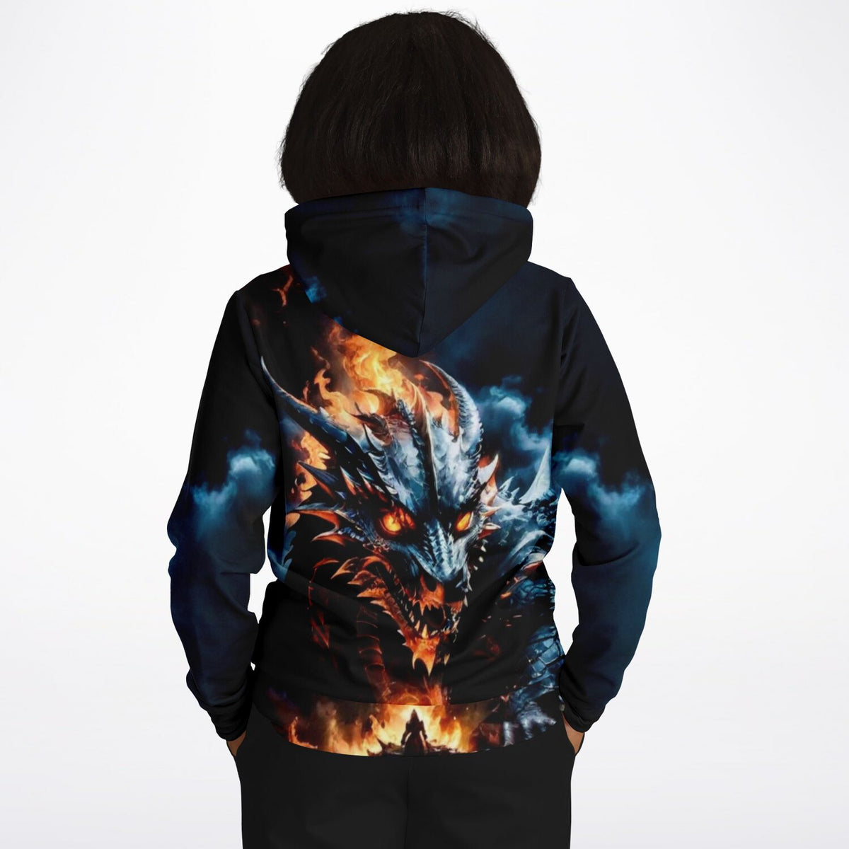 Schwarzer Hoodie mit feurigem Drachen-Motiv, inspiriert von Fantasy-Kunst-Stilen wie Diamond Painting oder Malen nach Zahlen
