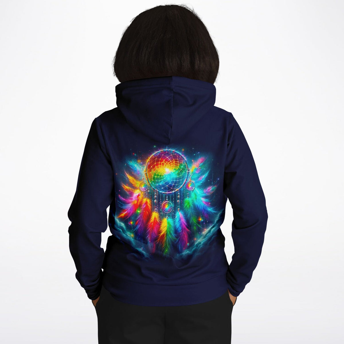 Dunkelblauer Dreamer Hoodie mit buntem Traumfänger-Motiv und leuchtenden Federn im Stil von Diamond Painting Kunst