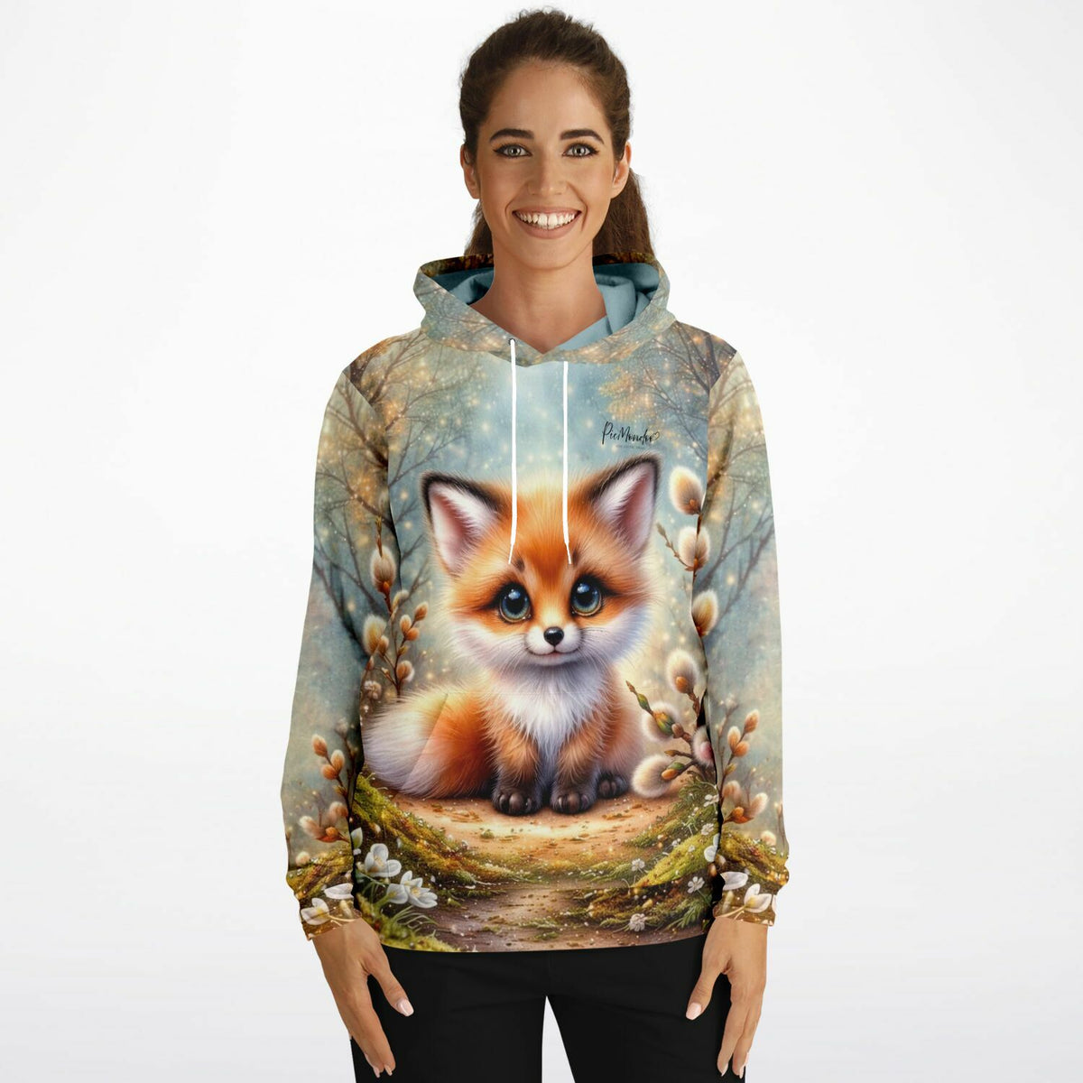 Frau trägt Hoodie mit niedlichem Fuchs-Motiv, das den beliebten Diamond Painting und Malen nach Zahlen Stilen ähnelt.