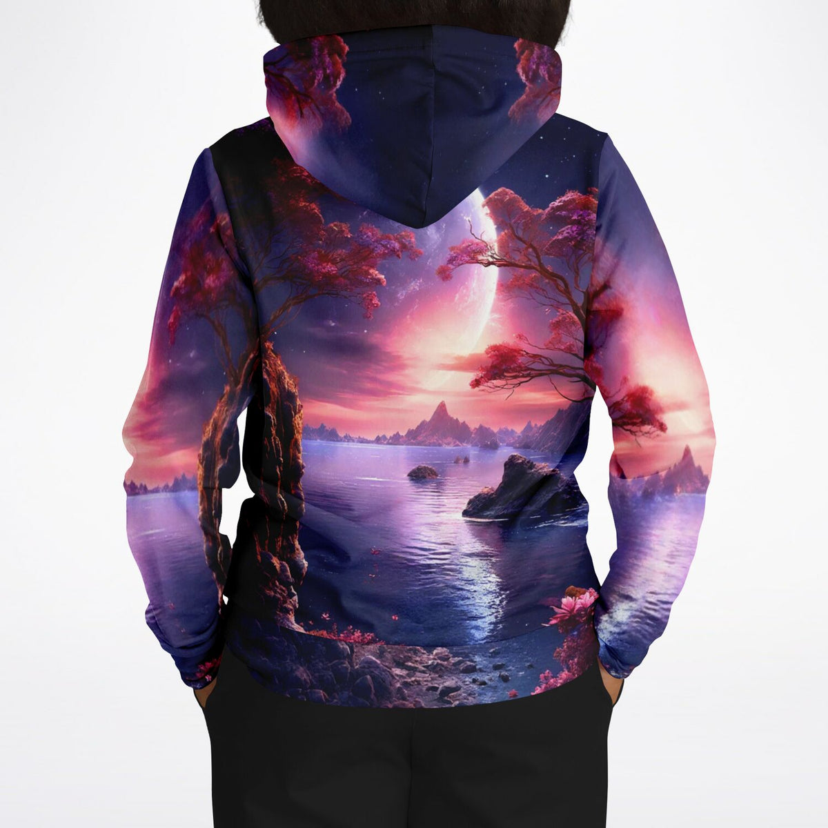 Dreamer Hoodie mit surrealer Mond-Landschaft in Lila- und Rottönen, inspiriert von den Motiven der Picmondoo Kunstwelt.
