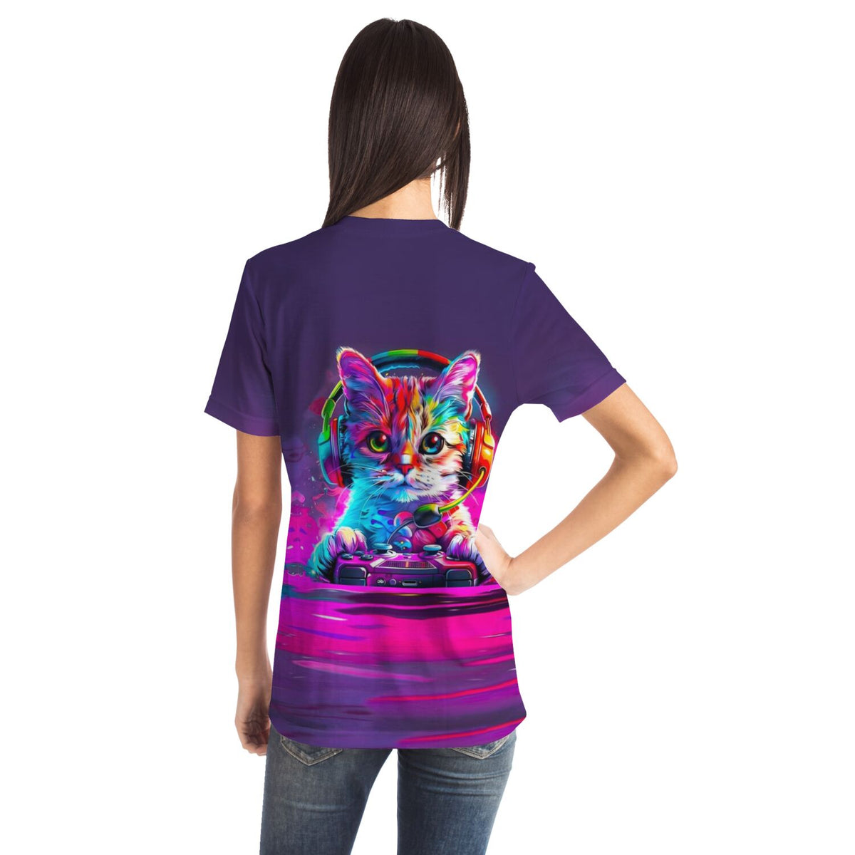 T-Shirt Rückansicht mit farbenfroher Gaming-Katze im Diamond Painting Style, perfekt für Gamer und DIY-Fans.