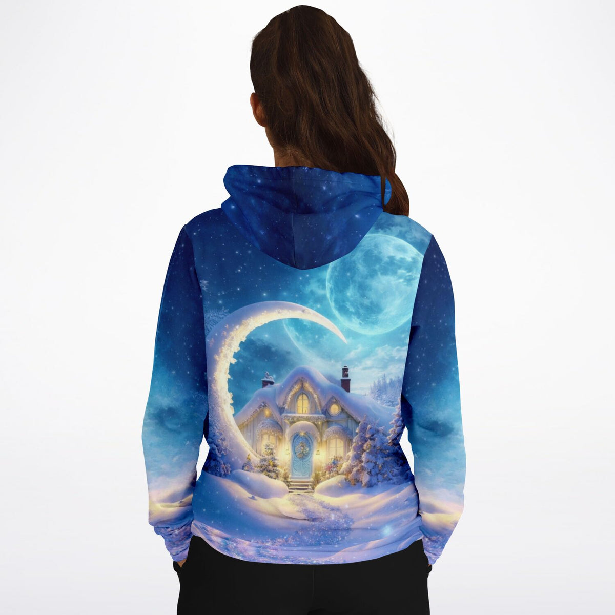 Dreamer Hoodie mit winterlichem Mond-und-Schnee-Motiv ähnlich wie unsere Diamond Painting und Malen nach Zahlen Designs