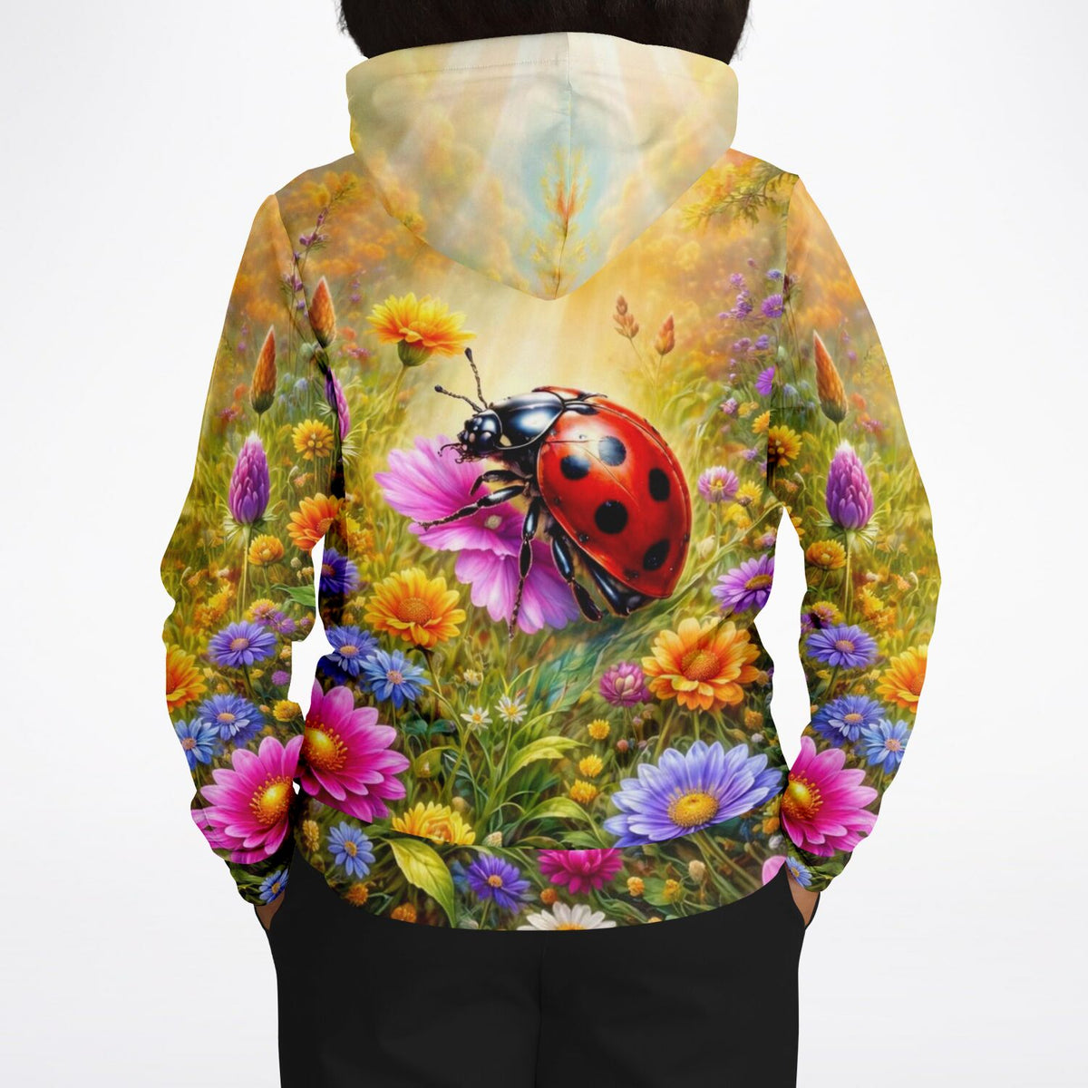 Dreamer Hoodie mit Marienkäfer und Blumenwiese Design, inspiriert von Malen nach Zahlen und Diamond Painting Kunst