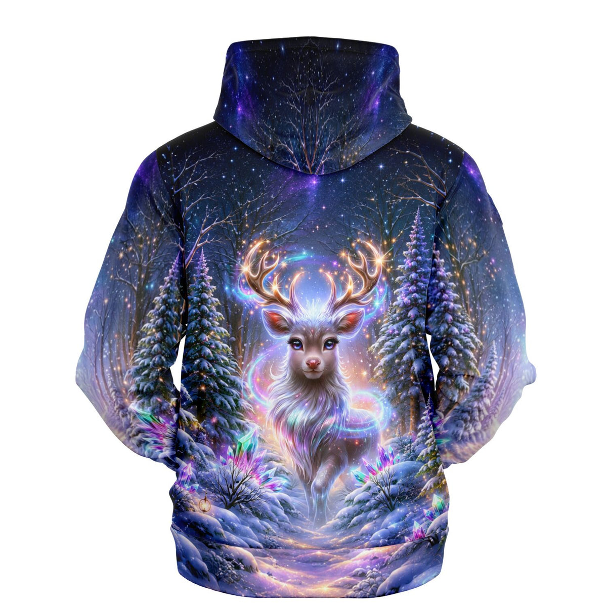 Dreamer Hoodie mit magischem Rentier im verschneiten Winterwald, inspiriert von Diamond Painting Kunst und Farben.
