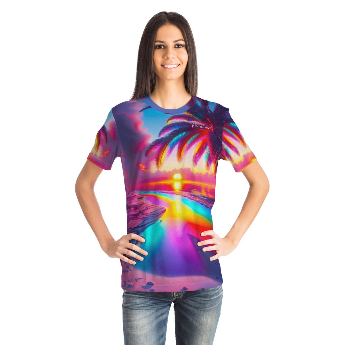 Frau trägt Dreamer T-Shirt mit buntem Zauberstrand-Motiv, inspiriert von Diamond Painting und Malen nach Zahlen Designs