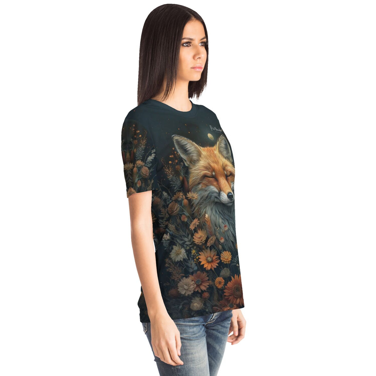 Frau trägt ein T-Shirt mit Fuchsmotiv, inspiriert von Diamond Painting und Malen nach Zahlen Designs
