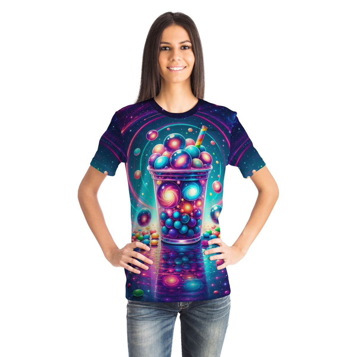 Frau trägt Dreamer T-Shirt mit buntem Bubble Tea Universum Motiv, ähnlich farbenfroh wie Diamond Painting oder Malen nach Zahlen
