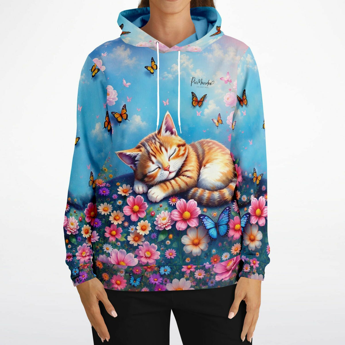 Dreamer Hoodie mit malerischem Motiv einer schlafenden Katze inmitten von Blumenwiese und bunten Schmetterlingen
