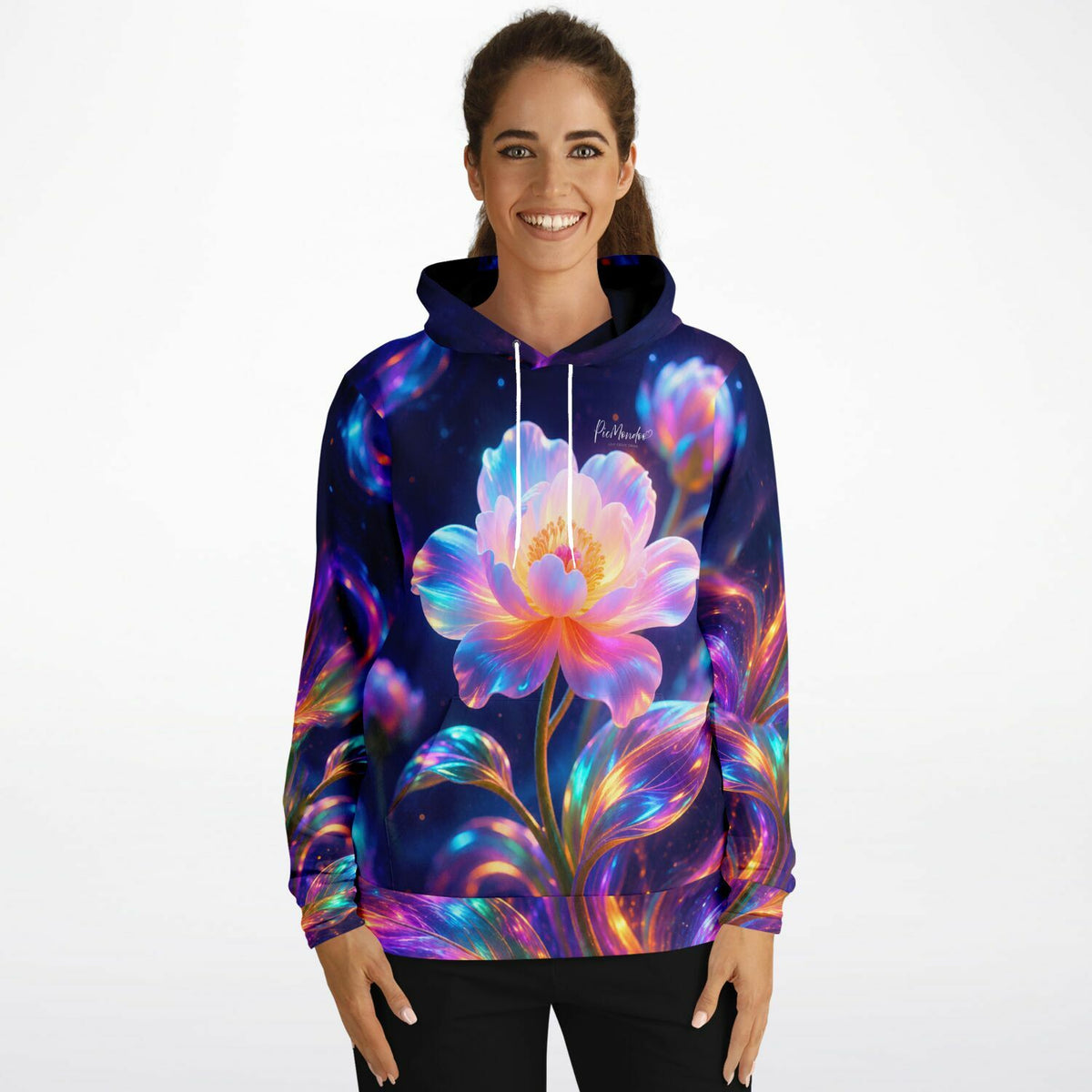 Frau trägt Dreamer Hoodie mit abstraktem, bunt leuchtendem Blumen-Design im Stil beliebter Diamond Painting Motive.