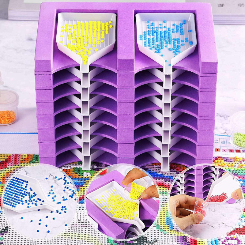 Violette Diamond Painting Schiffchengarage als organisierter Werkzeughalter mit 16 Schiffchen für bunte Diamantsteine