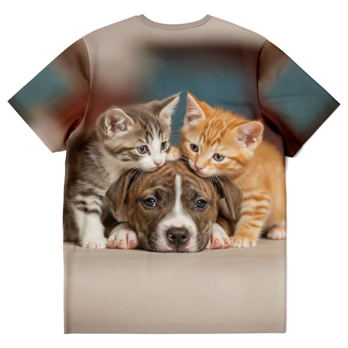 T-Shirt mit Hund und zwei Kätzchen, Motiv ähnlich wie bei Malen nach Zahlen oder Diamond Painting Friends for Life